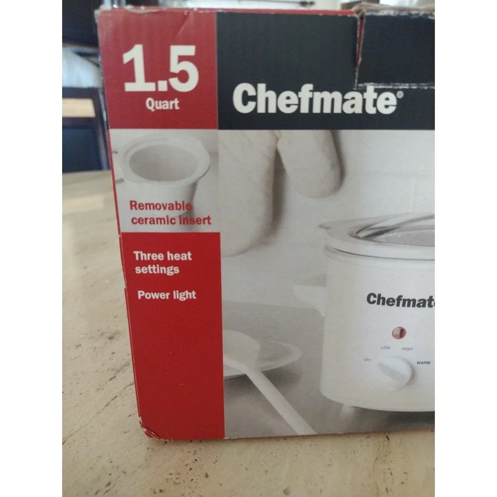 Chefmate 1.5 Quart Slow Cooker‎ White Three Heat Settings Power Light Ceramic